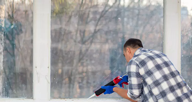 Repair Sliding Patio Doors Hard To Operate in Daytona Beach, FL