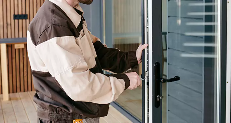Fix Patio Screen Door Rollers in Daytona Beach, FL