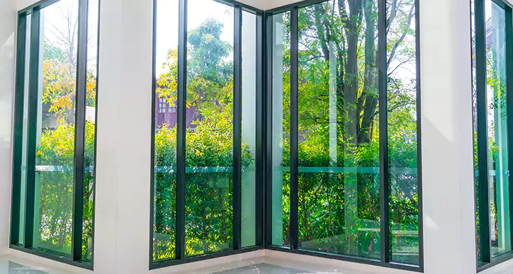 Folding Glass Balcony Door Repair in Daytona Beach, FL